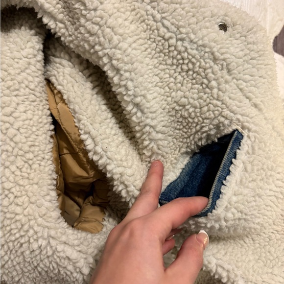 SOLD - Picture 7 of 7